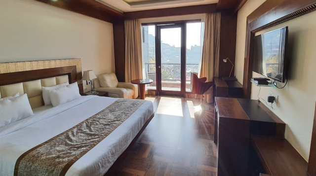 The Solitaire Resort by Lawrence Hotels