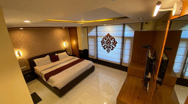 AHR Windsor The Mall Shimla Book Now