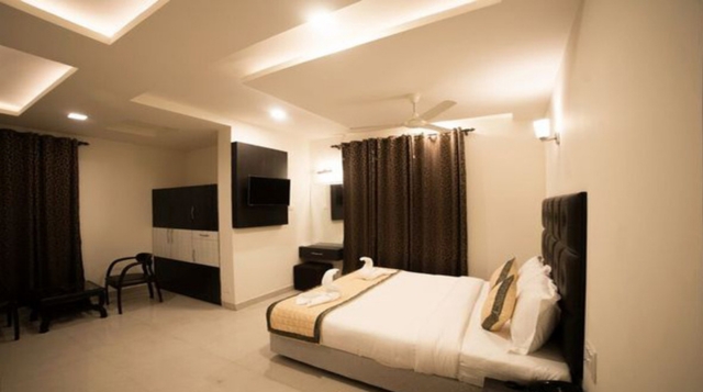 Royal Rosette Hotels in Bhimtal